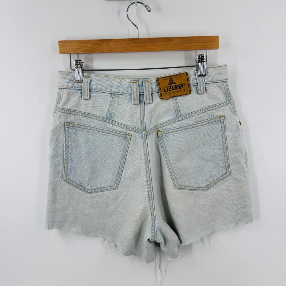 Vintage LizWear Denim Jean Cut Off Shorts Light Wash Grunge Distressed Size 12 - Picture 3 of 9